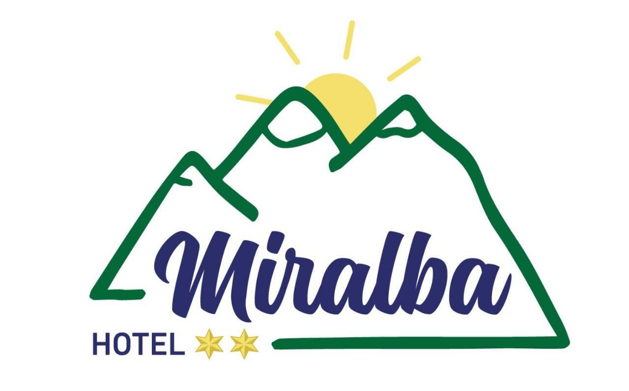 Hotel Miralba Alba de los Cardaños Zewnętrze zdjęcie